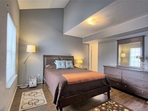 9809 Richmond Avenue C16, Houston TX 77042