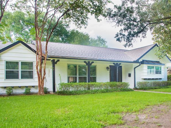 5226 Loch Lomond Drive Drive, Houston TX 77096