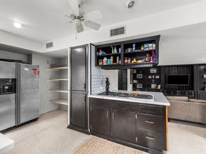 7902 Richmond Avenue, Houston TX 77063