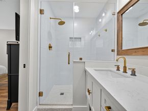 5638 Warm Springs Road, Houston TX 77035