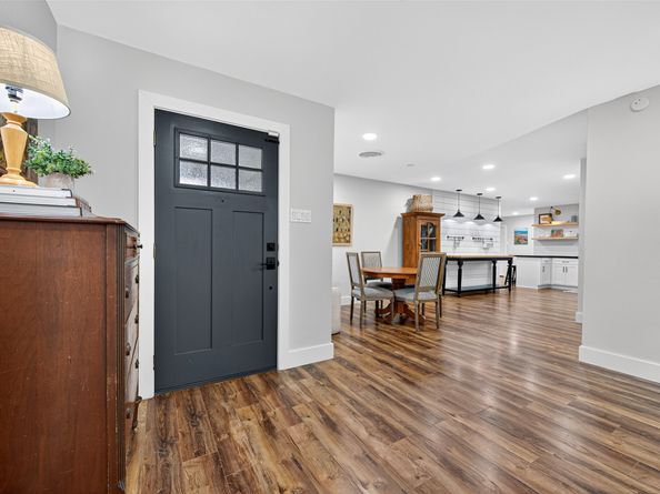 5638 Warm Springs Road, Houston TX 77035