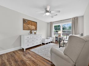 5638 Warm Springs Road, Houston TX 77035