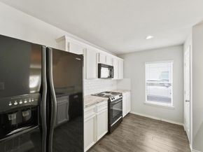 2618 Woodridge Manor Drive, Houston TX 77087