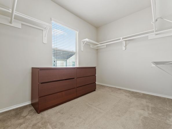 2618 Woodridge Manor Drive, Houston TX 77087