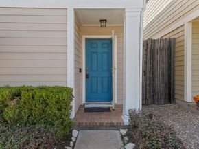 2618 Woodridge Manor Drive, Houston TX 77087