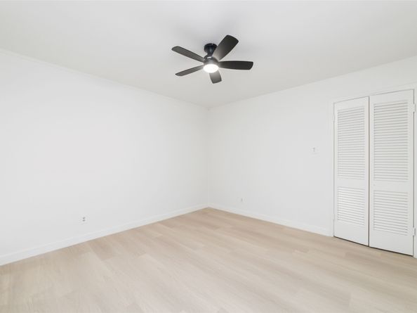 11222 Sandstone Street, Houston TX 77072