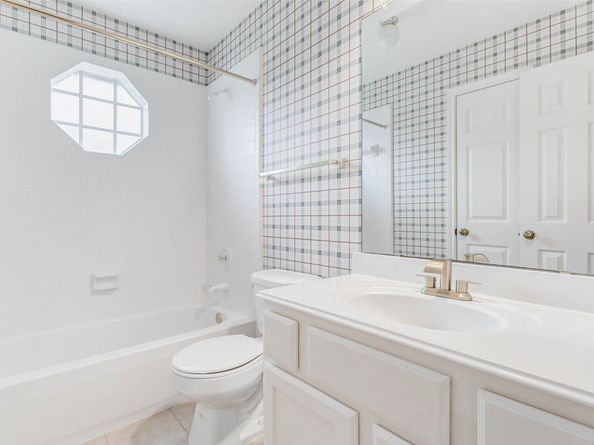 4418 Bermuda Drive, Sugar Land TX 77479