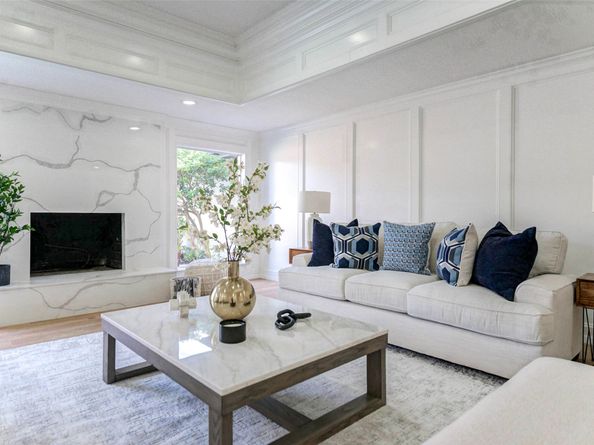 11618 Lakeside Place Drive, Houston TX 77077