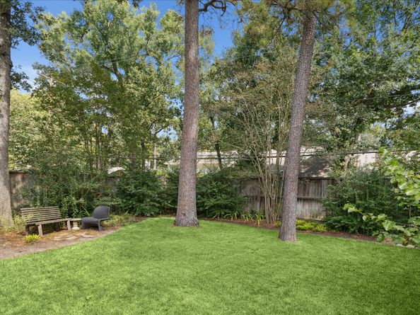 414 E Gaywood Drive, Houston TX 77079