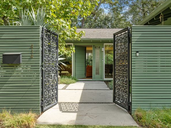 414 E Gaywood Drive, Houston TX 77079