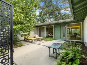 414 E Gaywood Drive