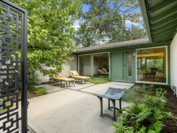414 E Gaywood Drive, Houston TX 77079