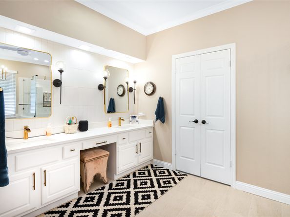 3319 Hickory Brook Lane, Houston TX 77345