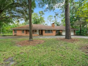 9821 Shadow Wood Drive, Houston TX 77080