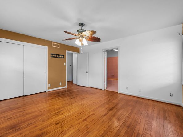 9821 Shadow Wood Drive, Houston TX 77080