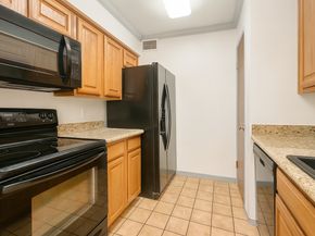 2507 Montrose Boulevard 34, Houston TX 77006