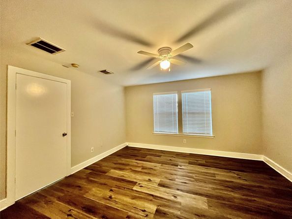 1511 Nichole Woods Drive, Houston TX 77047