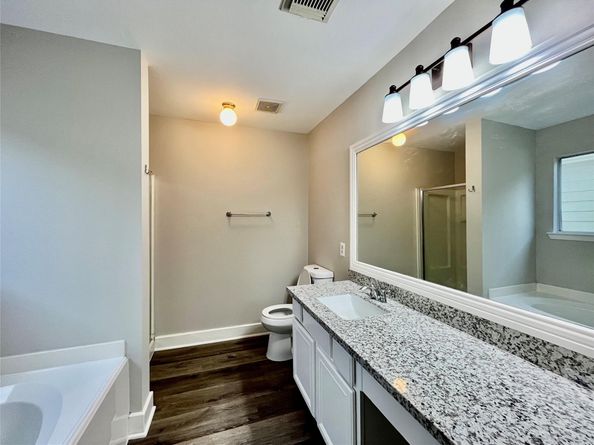 1511 Nichole Woods Drive, Houston TX 77047