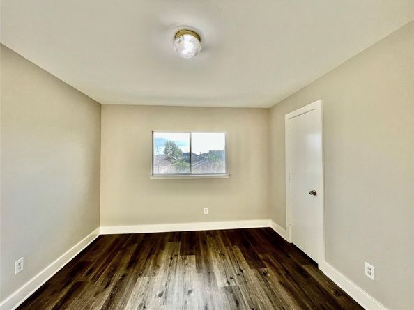 1511 Nichole Woods Drive, Houston TX 77047