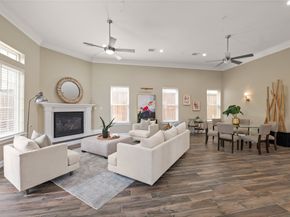 1148 Du Barry Lane, Houston TX 77018