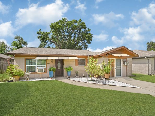 4930 Teton Street, Houston TX 77033