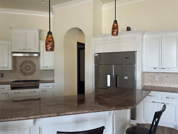 28019 E Benders Landing Boulevard NE, Spring TX 77386