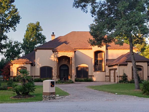 28019 E Benders Landing Boulevard NE, Spring TX 77386
