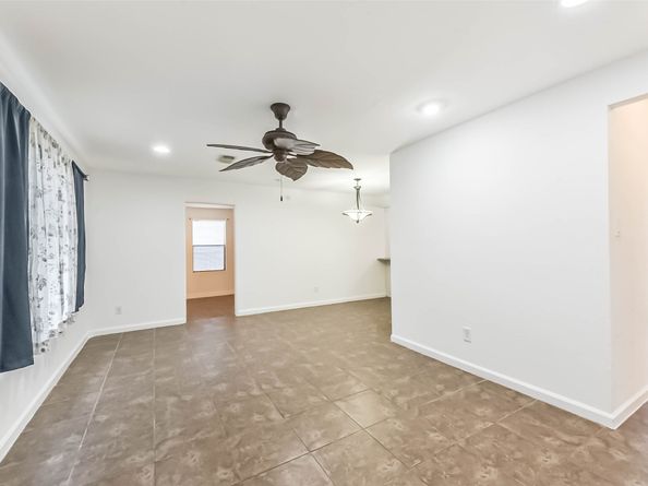 6159 Belmark Street, Houston TX 77033