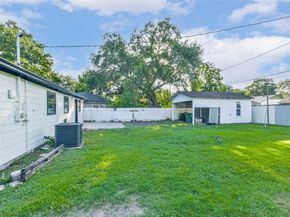 6159 Belmark Street, Houston TX 77033