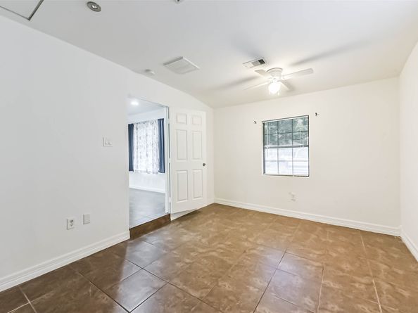 6159 Belmark Street, Houston TX 77033