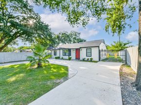 6159 Belmark Street, Houston TX 77033