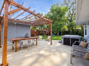 11102 Hillcroft Street, Houston TX 77096