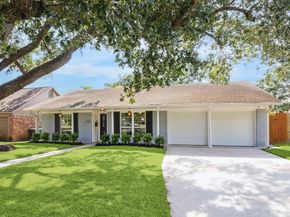 11102 Hillcroft Street, Houston TX 77096
