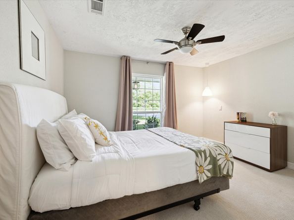 11102 Hillcroft Street, Houston TX 77096