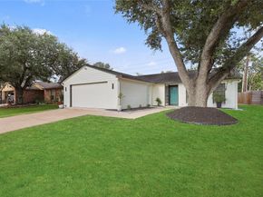 6814 Loch Langham Drive, Houston TX 77084