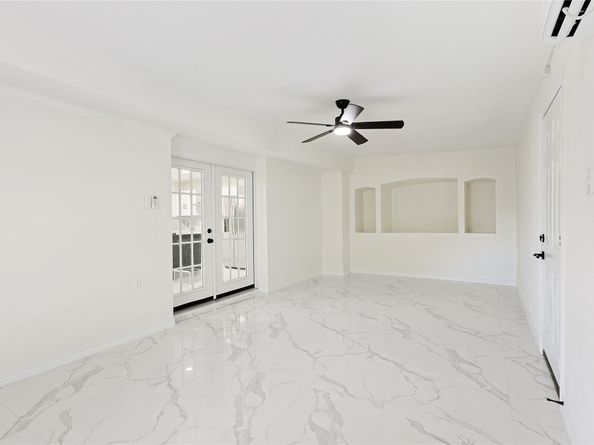 6814 Loch Langham Drive, Houston TX 77084