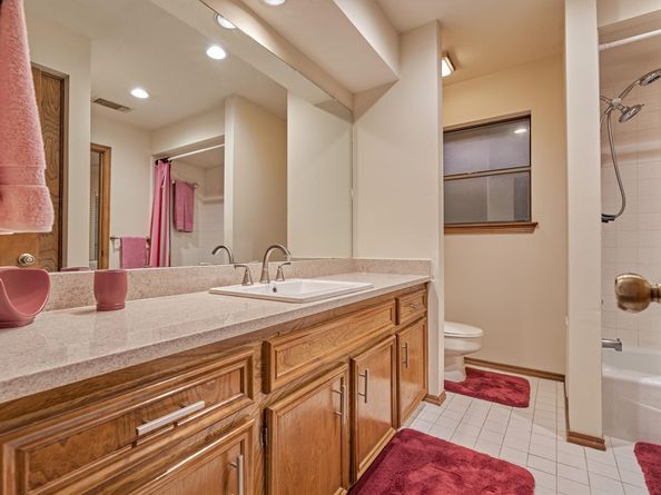 23 Indian Clover Drive, The Woodlands TX 77381
