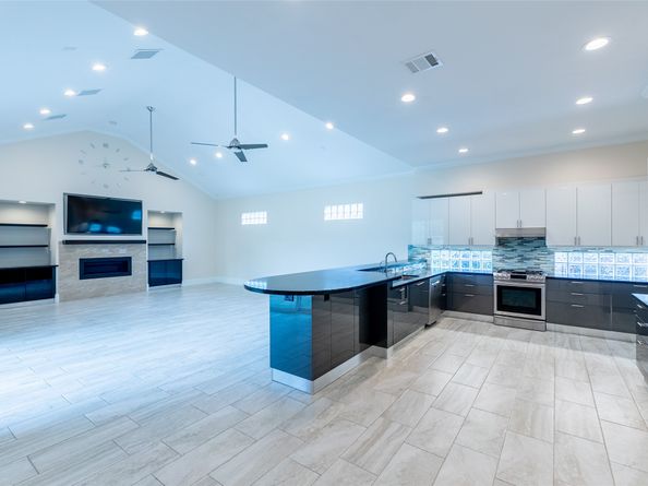 25718 Muirfield Bend Court, Spring TX 77389