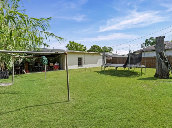 7526 El Rancho Street, Houston TX 77087