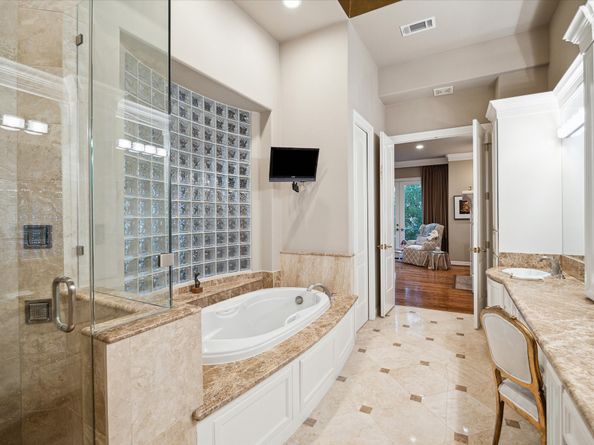 6506 Rodrigo Street, Houston TX 77007
