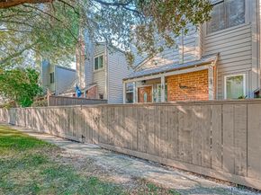 11733 Lakeside Place Drive, Houston TX 77077