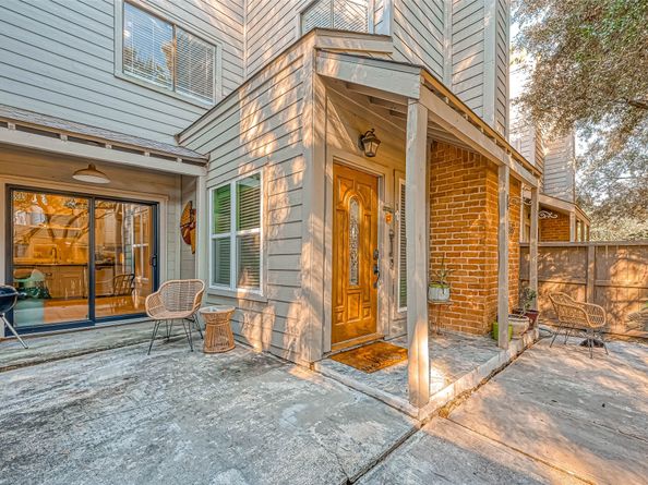 11733 Lakeside Place Drive, Houston TX 77077