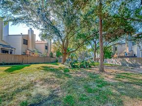 11733 Lakeside Place Drive, Houston TX 77077