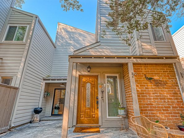 11733 Lakeside Place Drive, Houston TX 77077