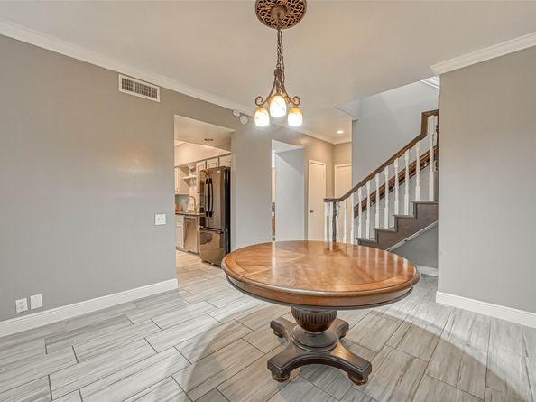 11733 Lakeside Place Drive, Houston TX 77077