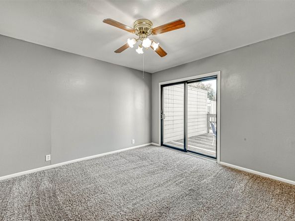 11733 Lakeside Place Drive, Houston TX 77077