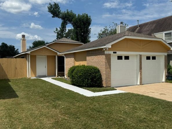 17638 Northfalk Drive, Houston TX 77084