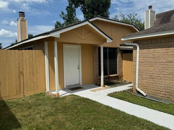17638 Northfalk Drive, Houston TX 77084