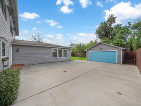 3818 Southmore Boulevard, Houston TX 77004