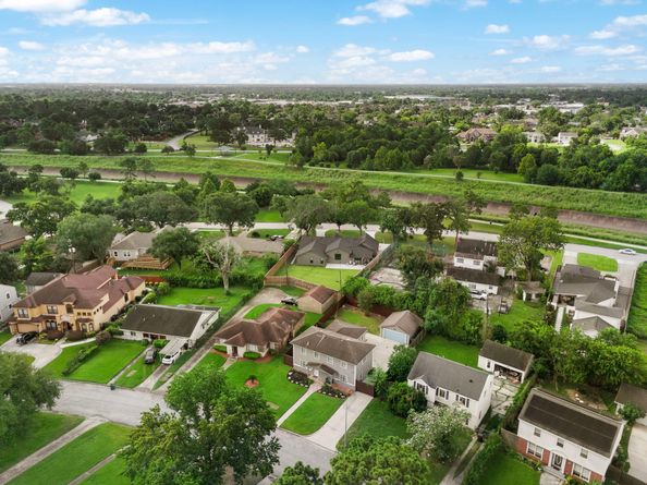 3818 Southmore Boulevard, Houston TX 77004